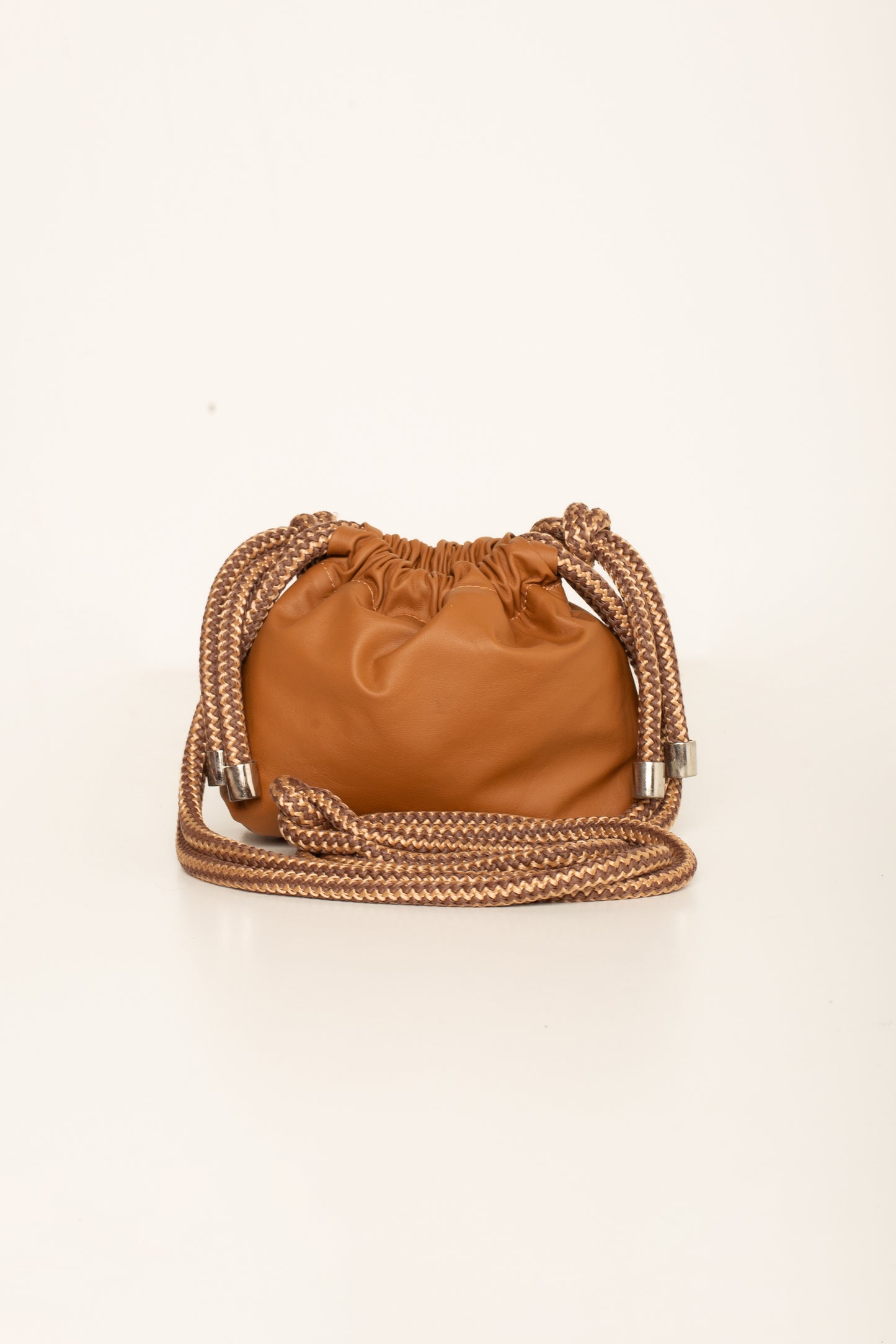 Bolsa Saquinho M com Alça de Corda