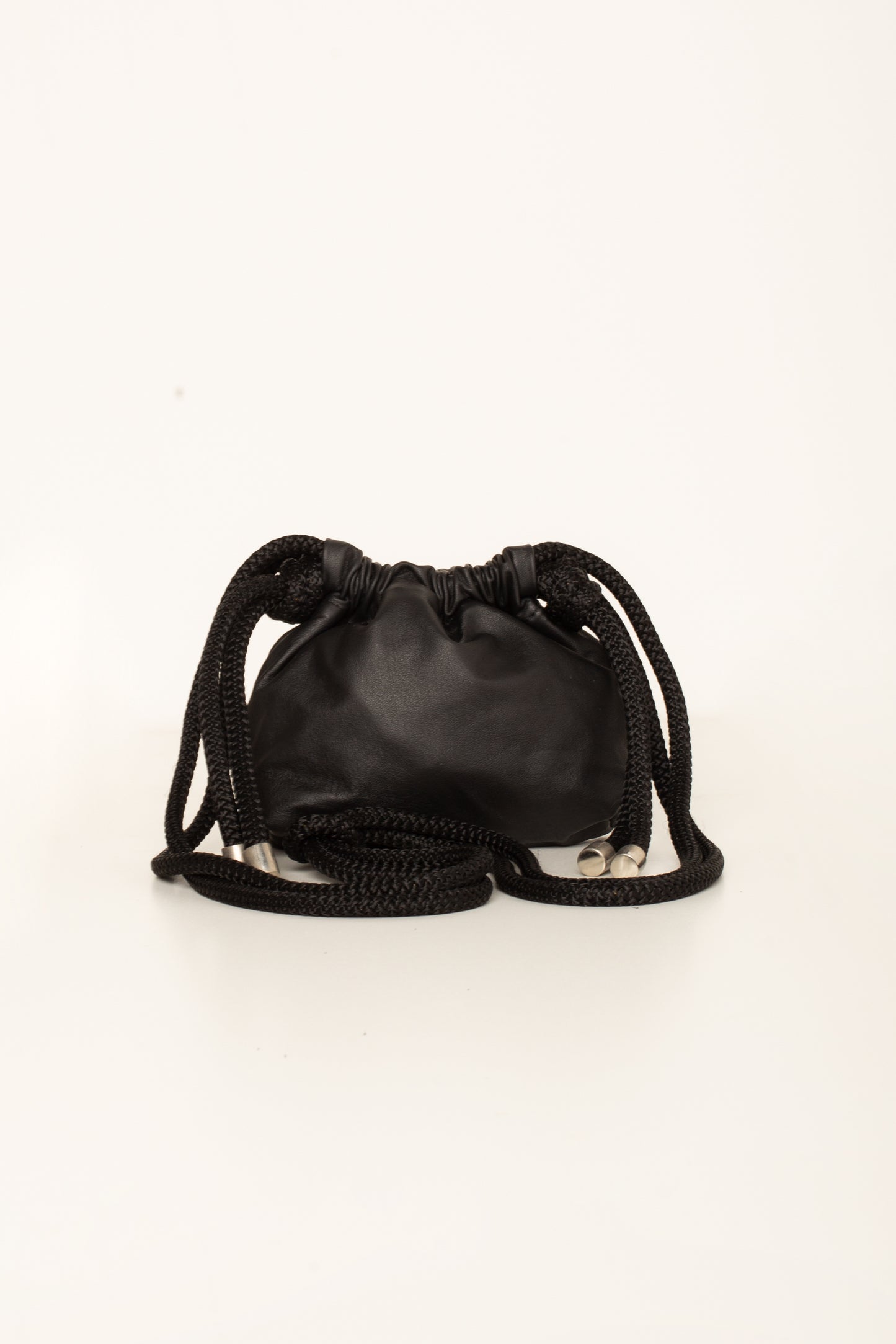Bolsa Saquinho M com Alça de Corda