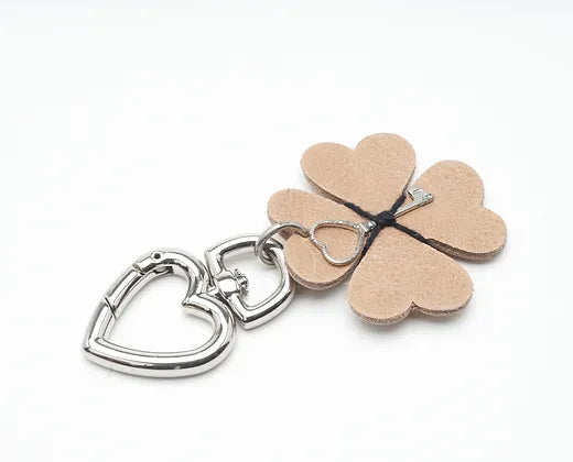 Bag Charm Trevo (Prateado)