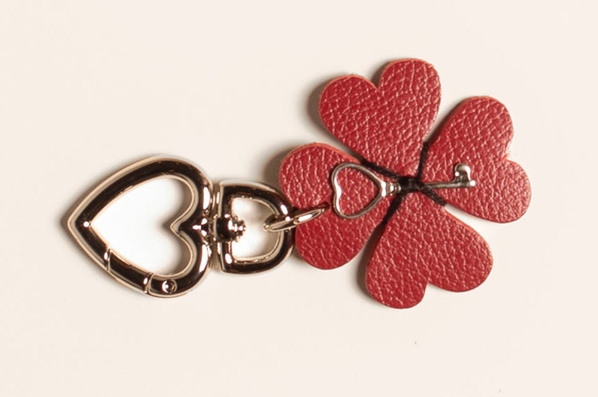 Bag Charm Trevo (Prateado)
